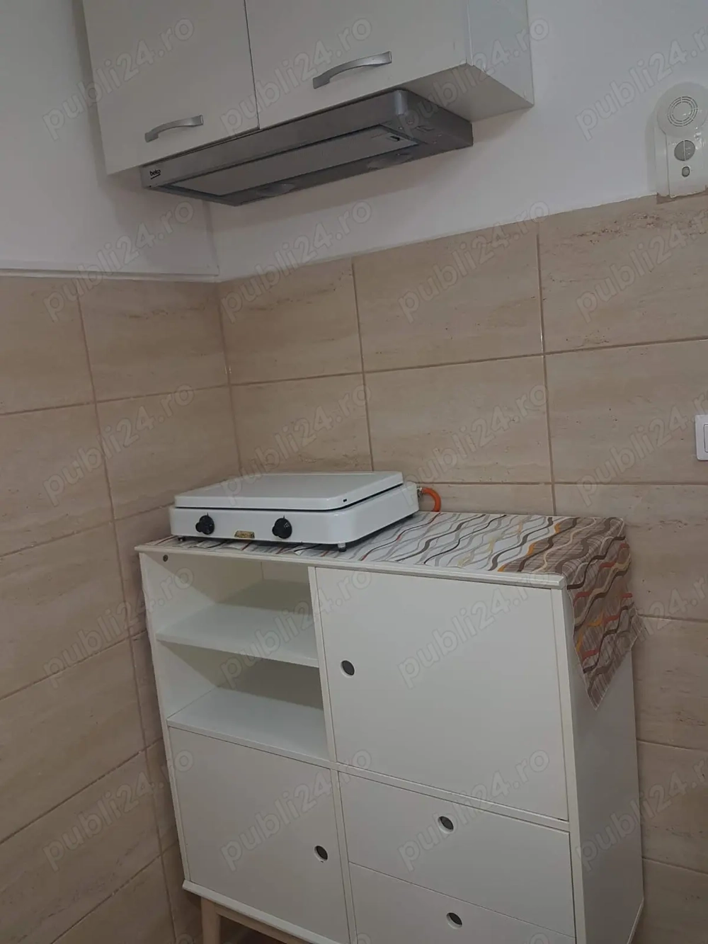 Închiriez garsonieră persoana fizică 