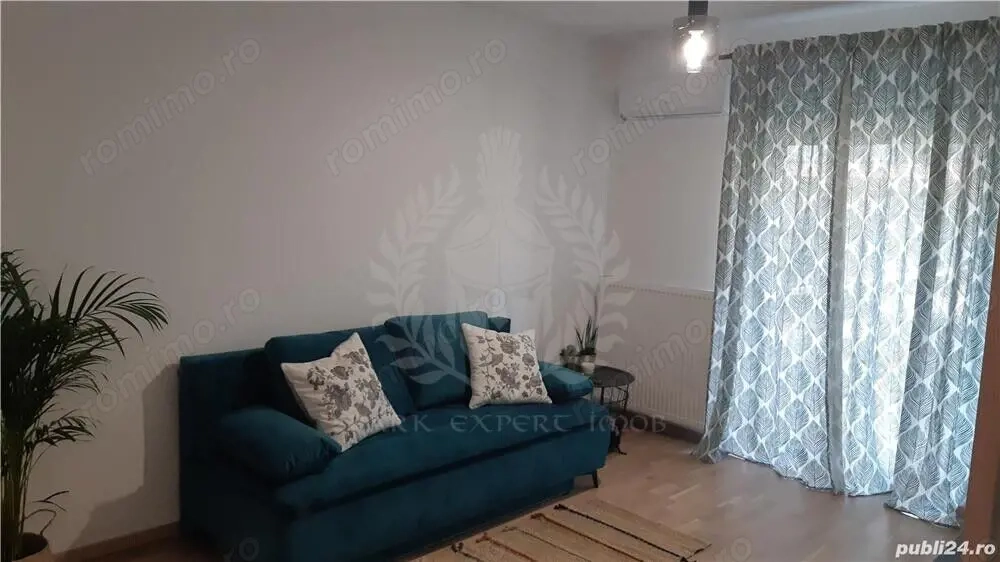 // STUDIO DUBLU//MRS SMART//