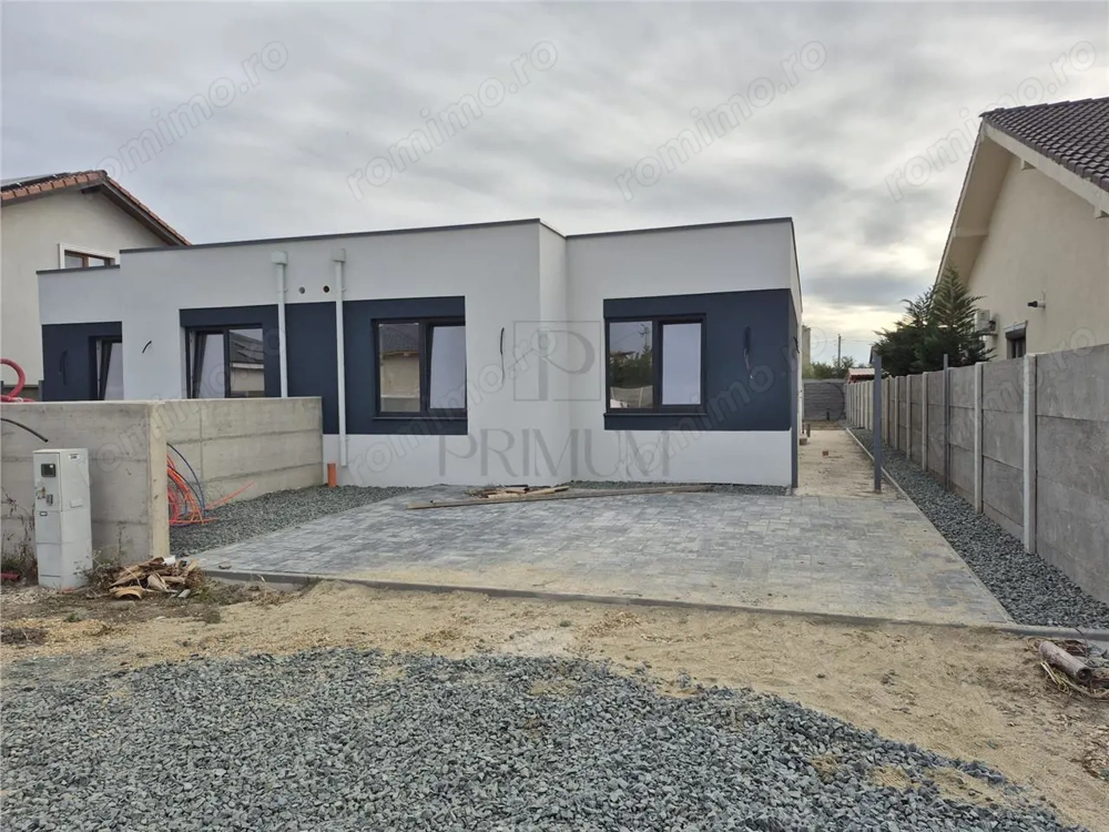 Duplex modern deosebit- zona excelenta la 4 benzi - toate utilitatile - posibilitate alegere finaisa