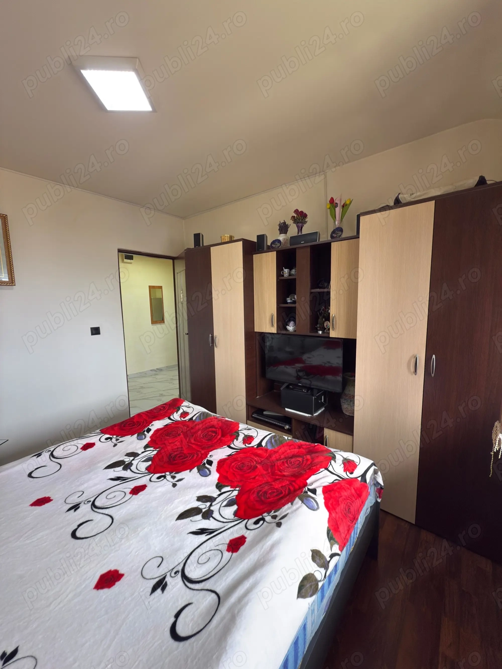 Vand apartament cu o camera