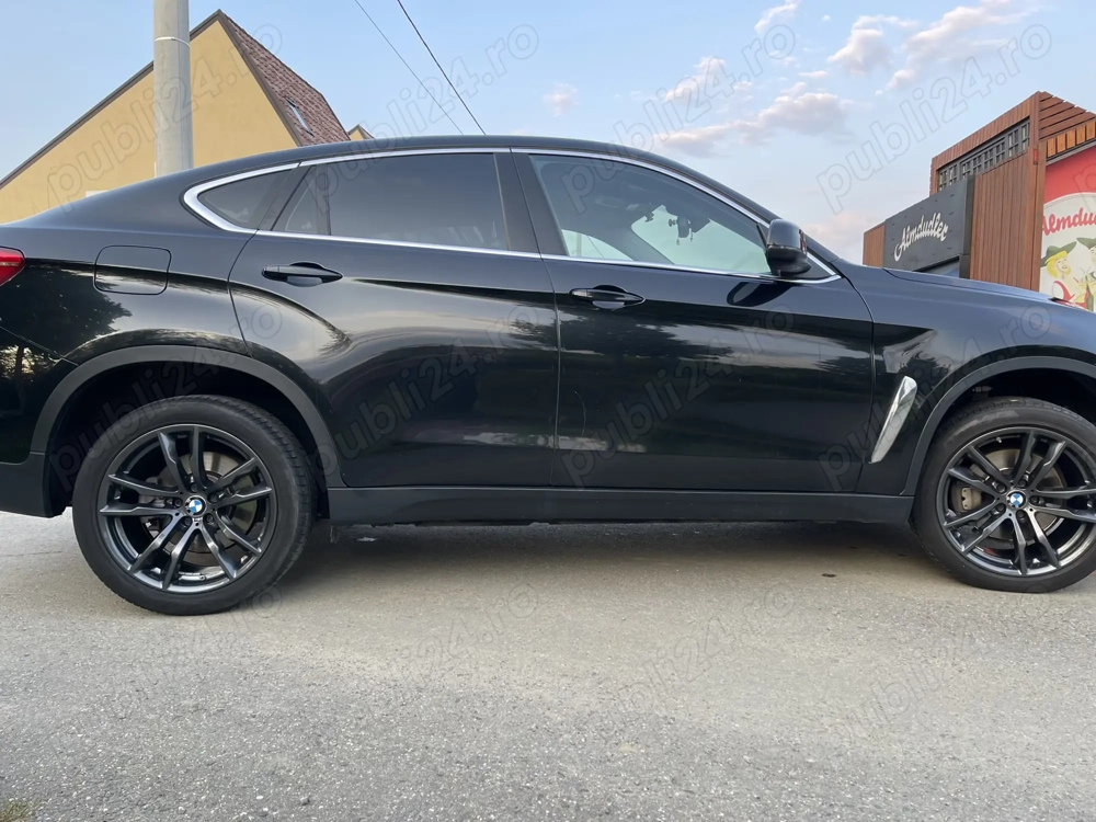 Vând BMW X6 40d din 2016, negru, 140000 km