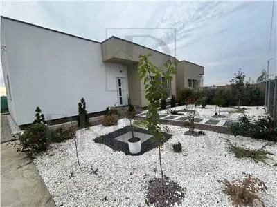 Duplex mobilat - toate utilitatile - calea Urseni - teren generos