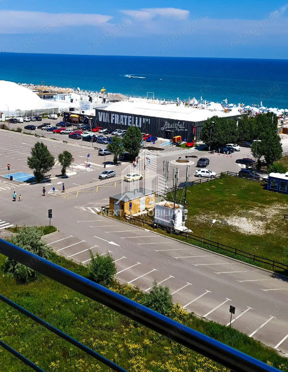 Apartament 2 camere - vedere catre mare - parcare - Summerland