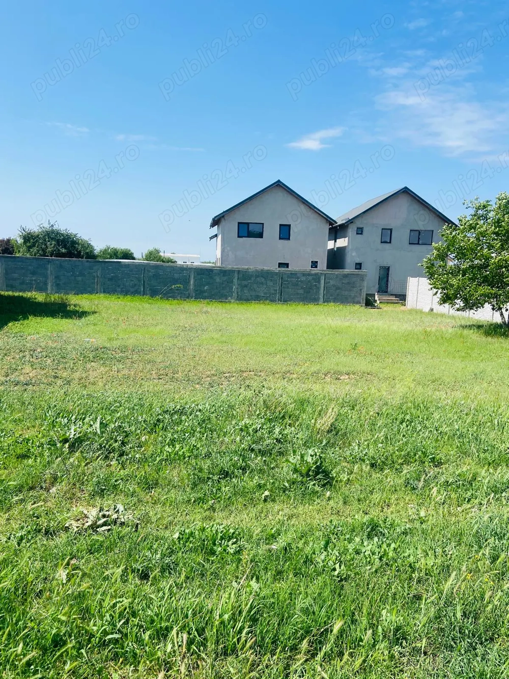 Vând teren zona Ford!