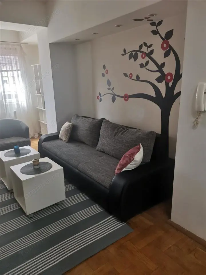 Inchiriez garsoniera in zona Aparatorii Patriei