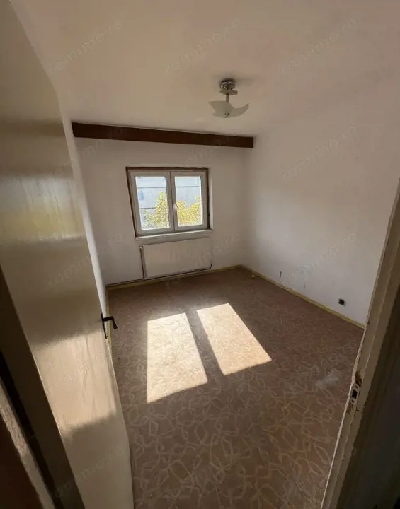 Apartament de 4 camere-Scriitorilor-Brasov-Centrala-Hol H