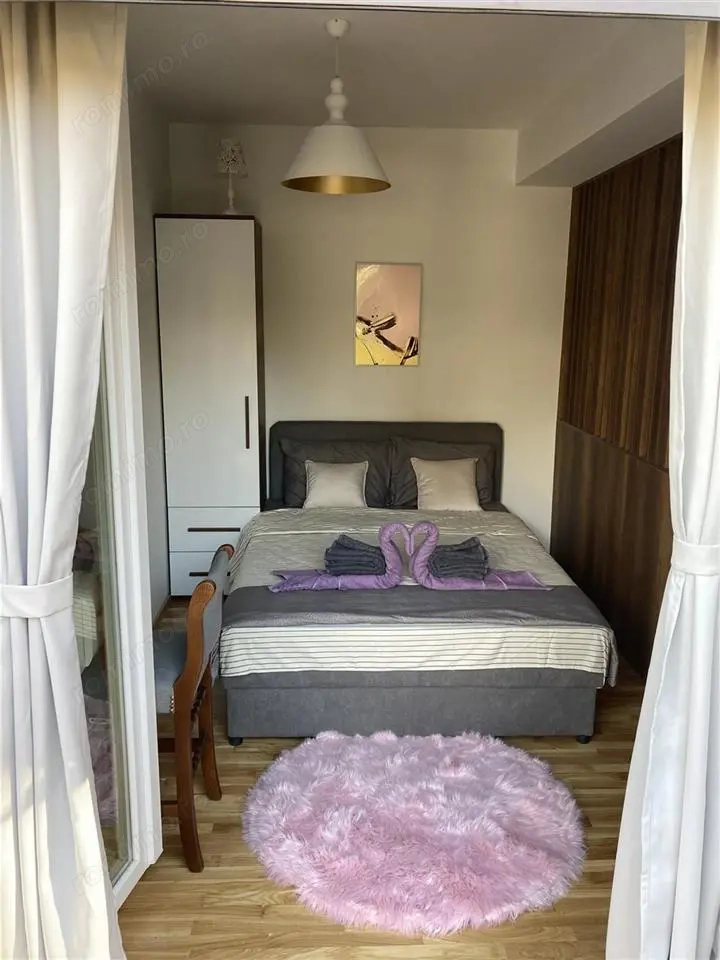 Garsoniera de inchiriat in zona Eroii Revolutiei