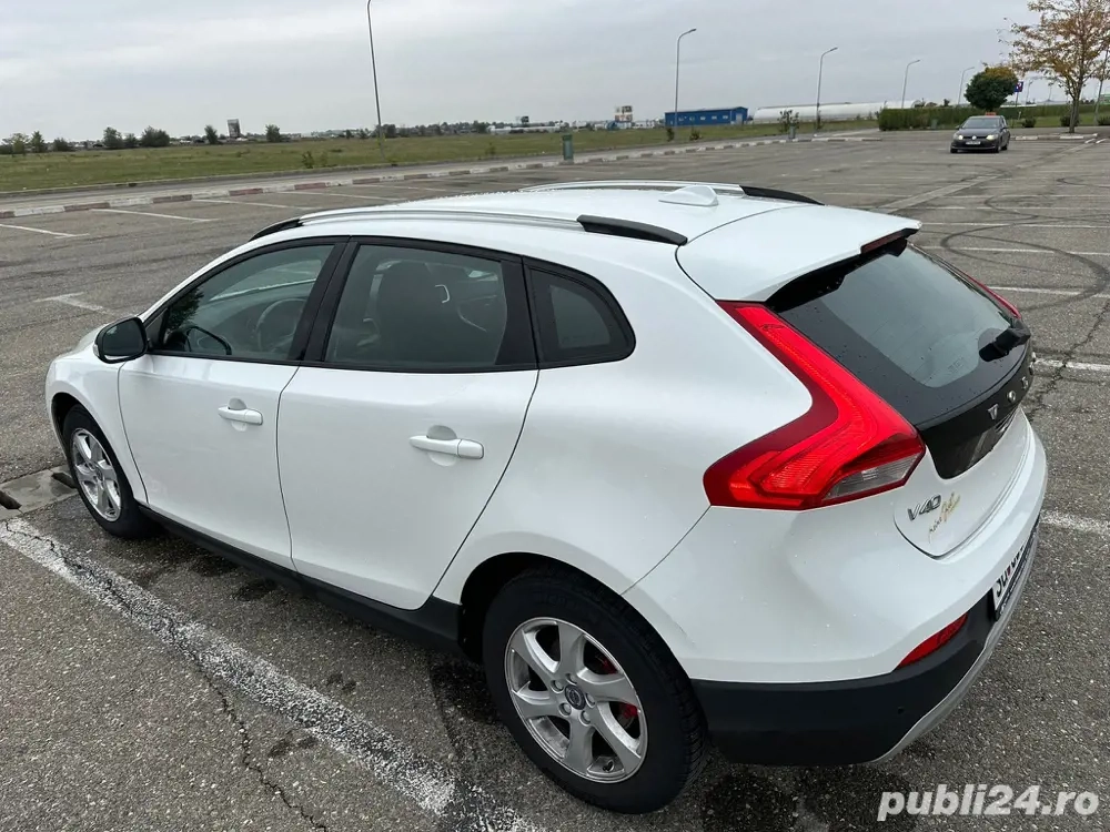 Volvo V40 Cross Country kinetic navi+