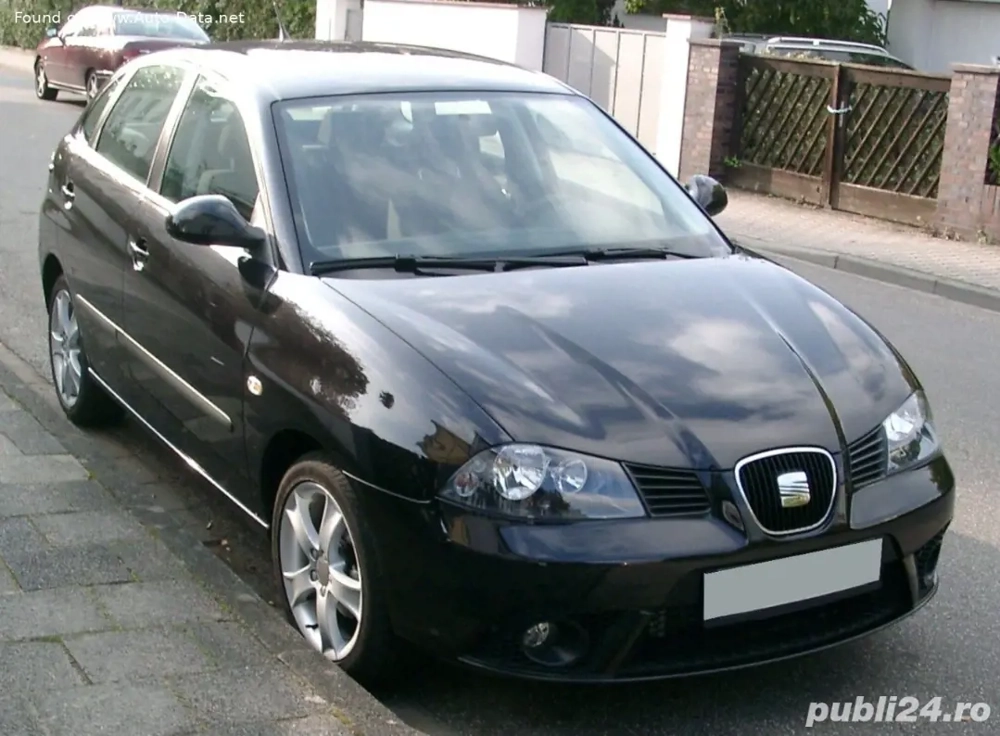 Dezmembrez Seat Ibiza 2008 1.2 benzină 