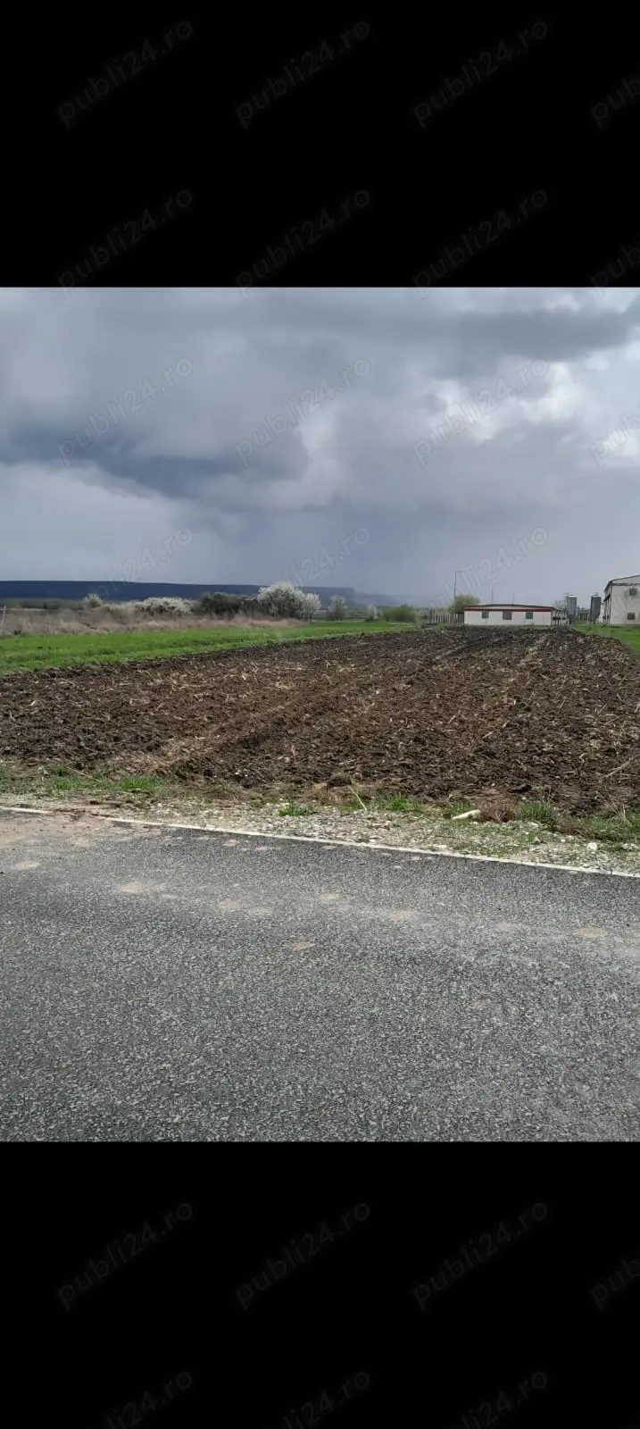 Teren de vanzare Intavilan ,Cristian 1530 mp