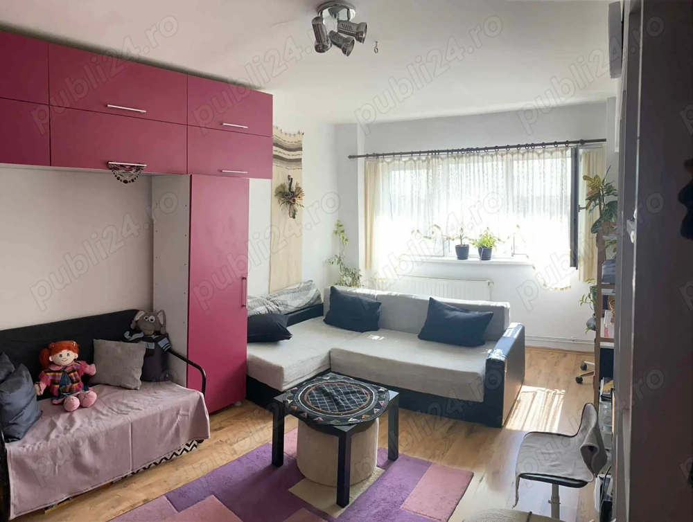 Apartament de vânzare 3camere