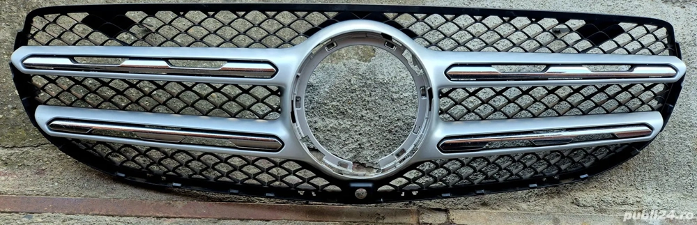 Grila originala fata Mercedes GLC 2020