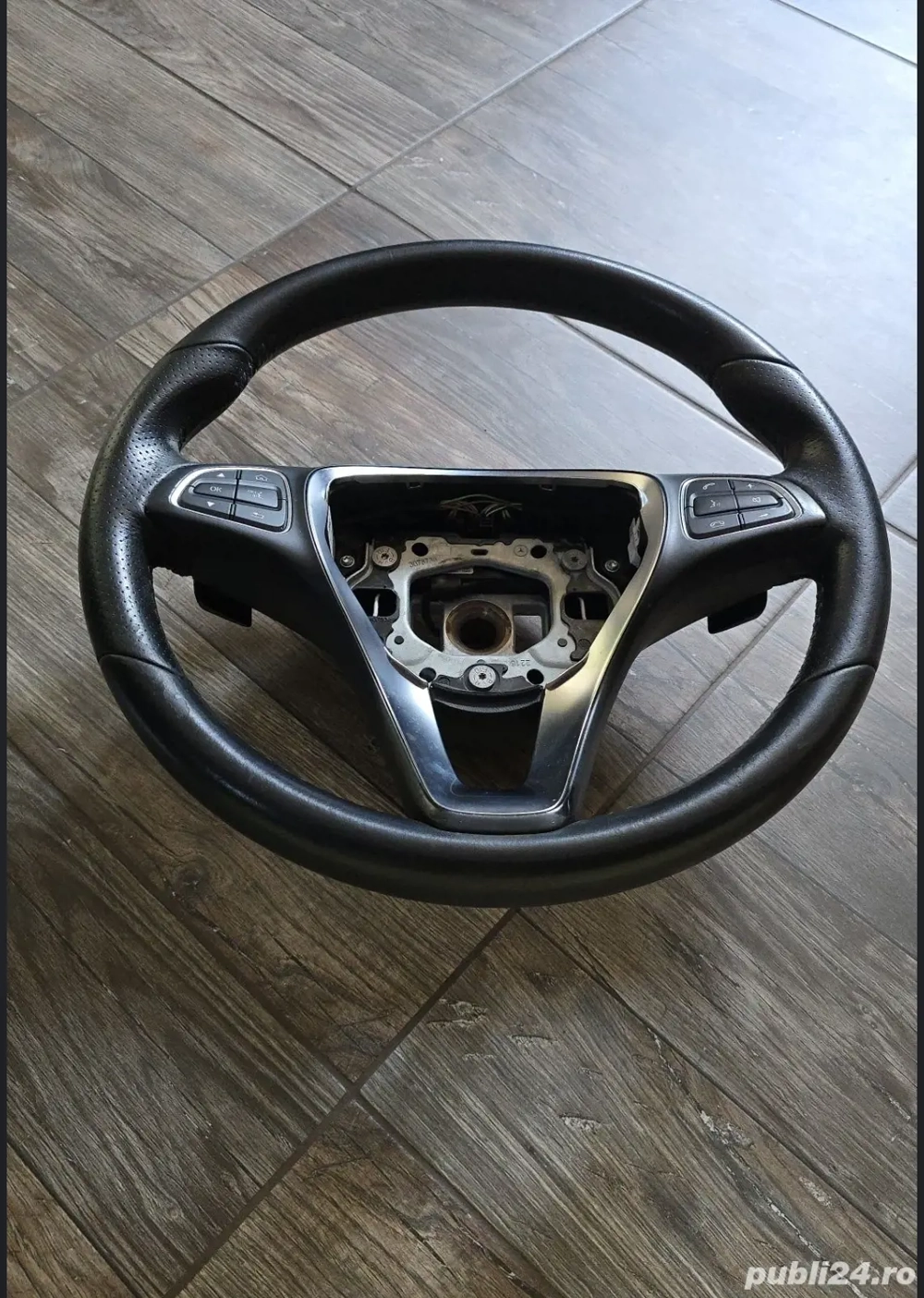 Volan Mercedes C class w205 cu padele și comenzi