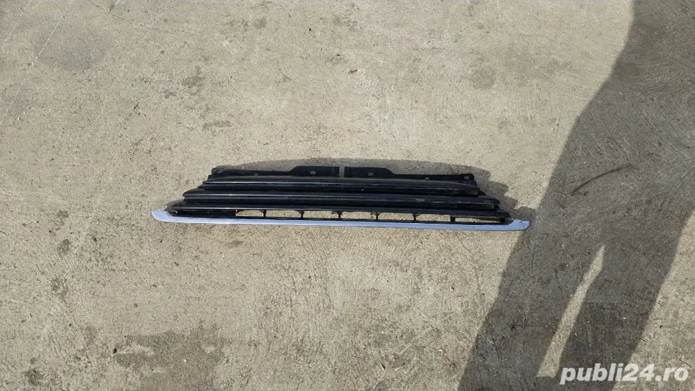 Grilă centrală radiator Mini Cooper R56 2012