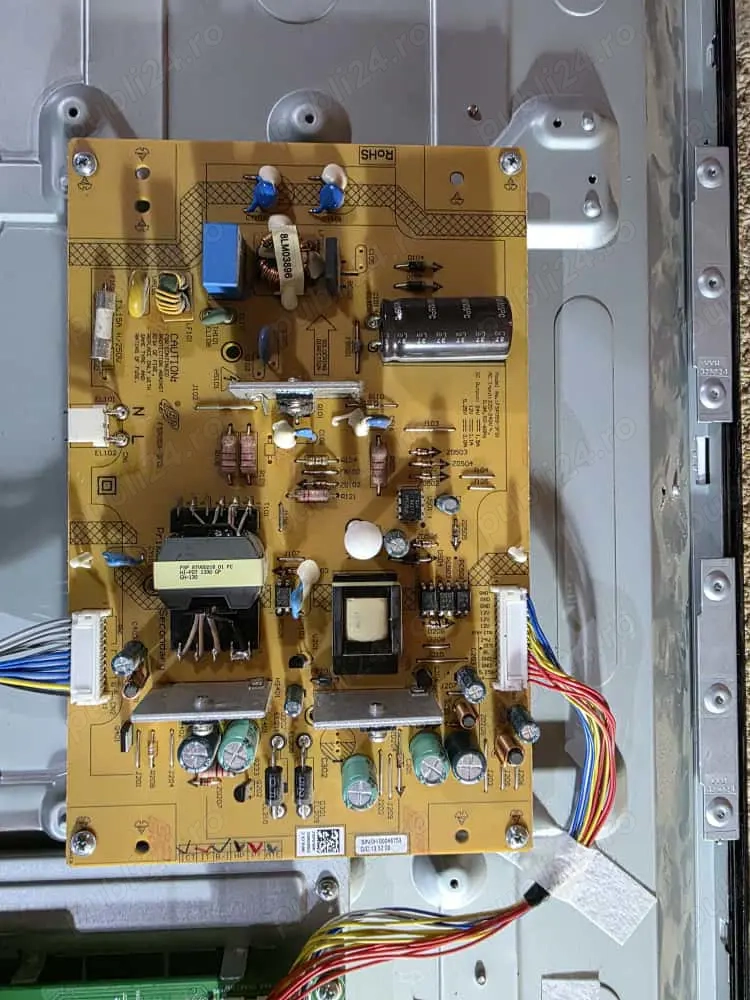 Dezmembrez tv Grundig 32vle434ba