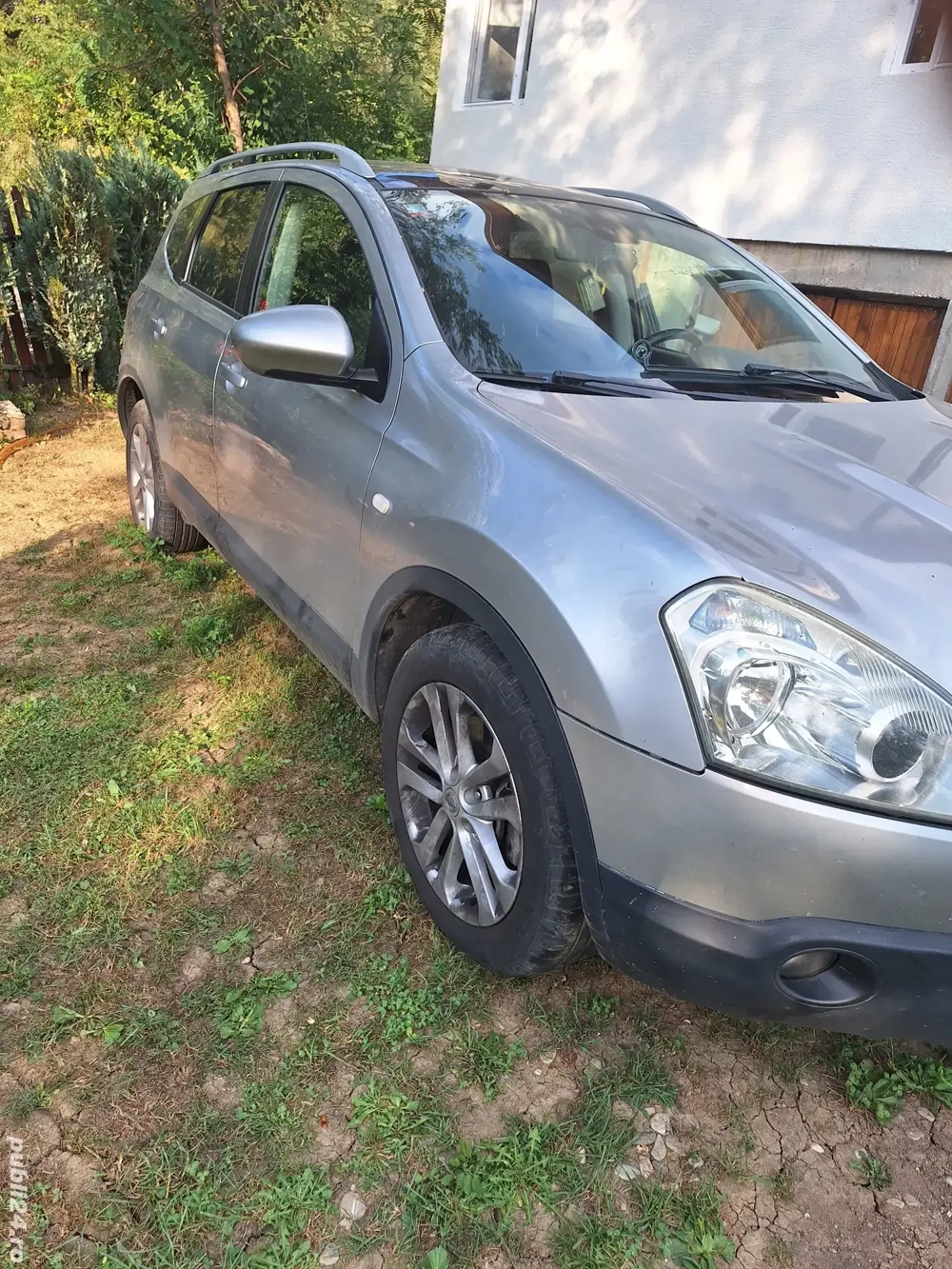 vând Nissan Qashqai +2 vând Nissan Qashqai +2