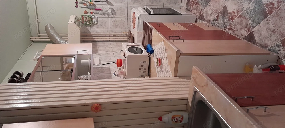 Apartament de vânzare.