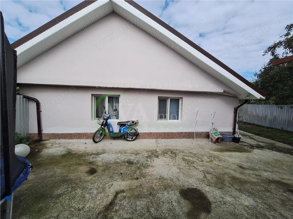 Proprietate ideala pentru familie extinsa sau investitie – Serbanesti, Bacau