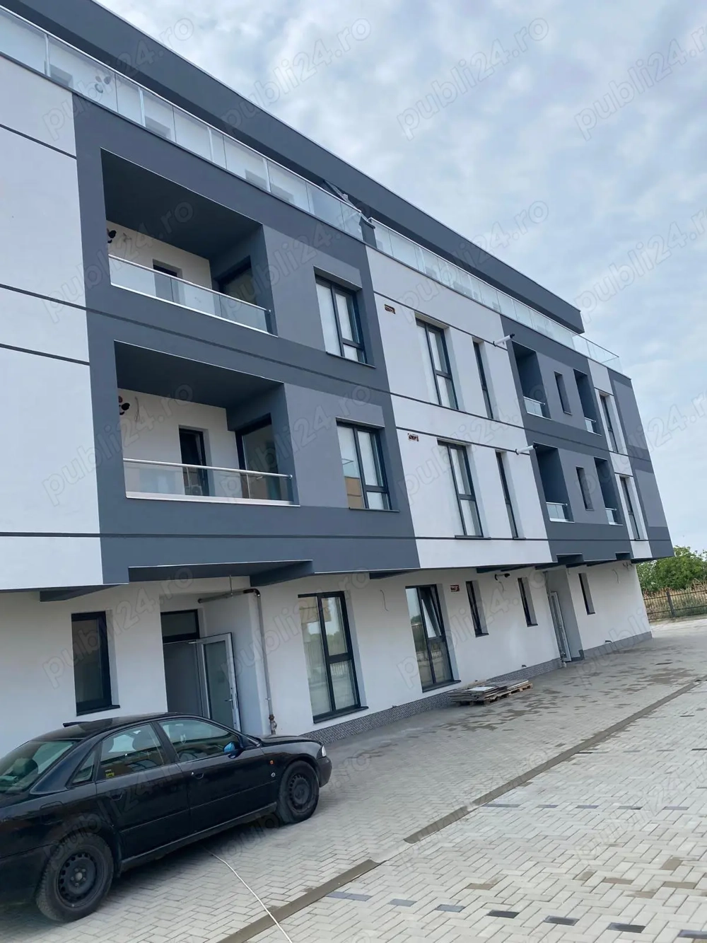 Zona Torontalului, BLOC NOU, apartament cu 2 camere, 54 mp utili, preț 1800 e mp+tva