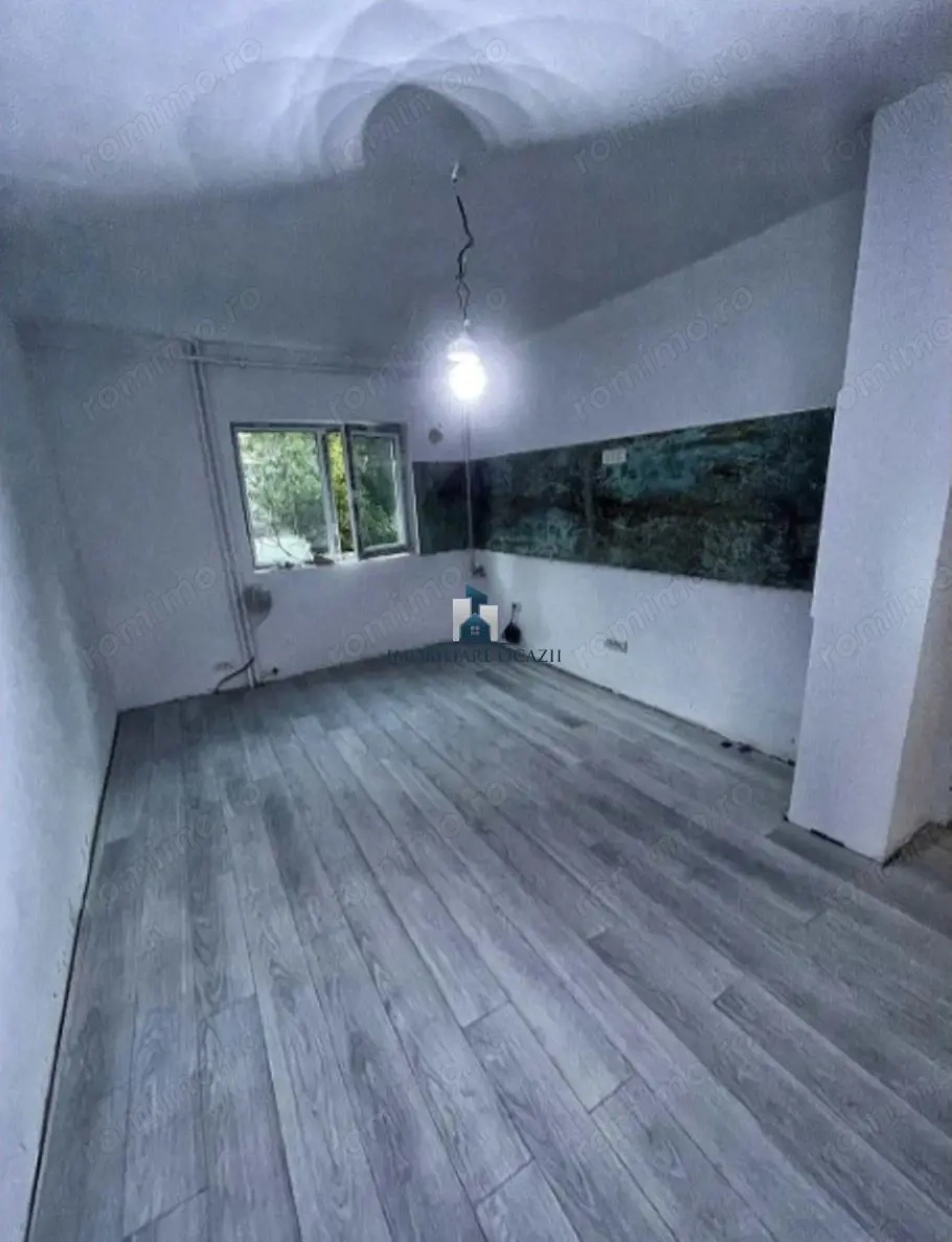 Vanzare Apartament 2 Camere Semidecomandat Giurgiului-Gradistea