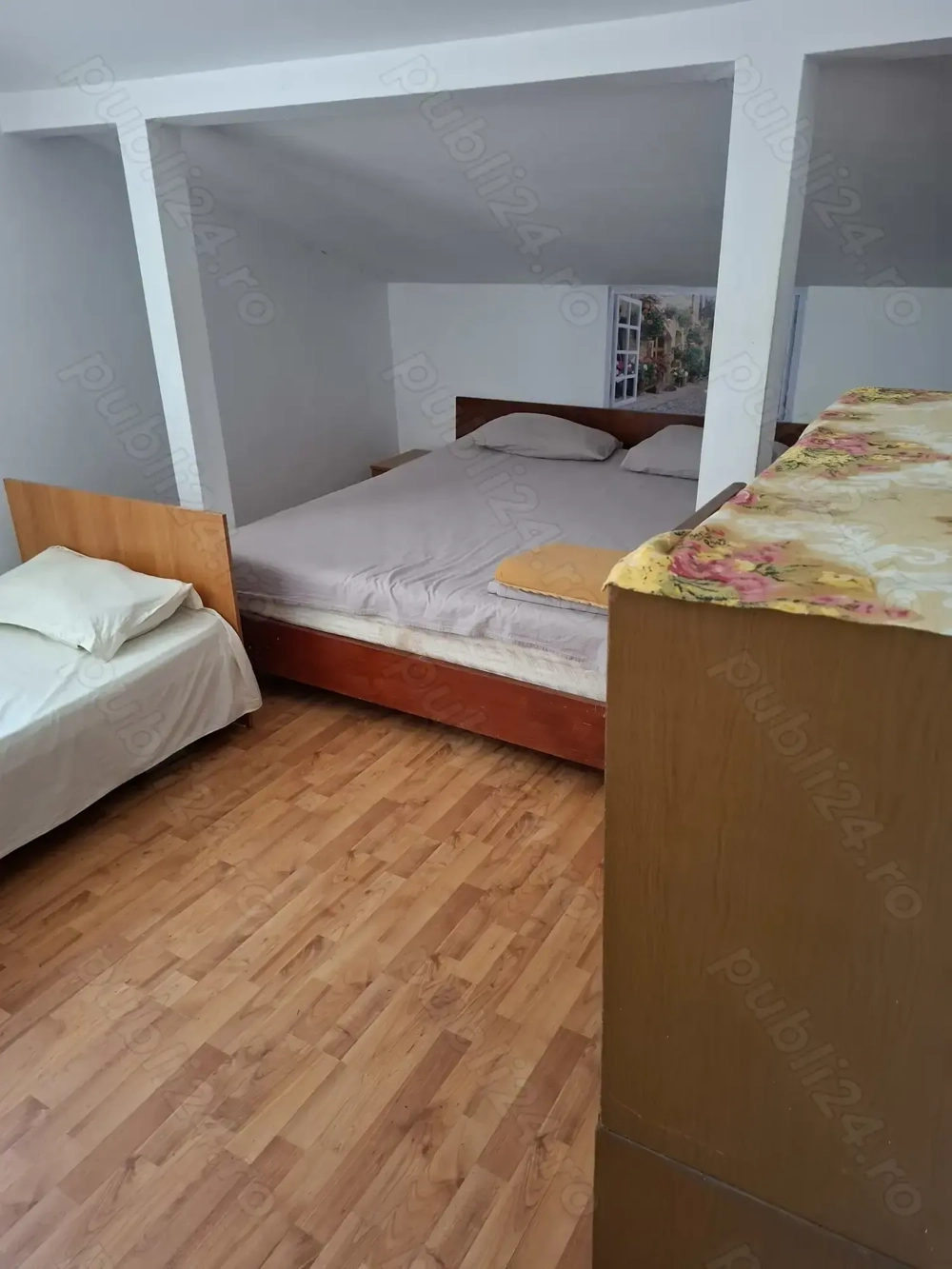 Cazare în Agigea  în 5 camere , pentru 12-13 persoane 