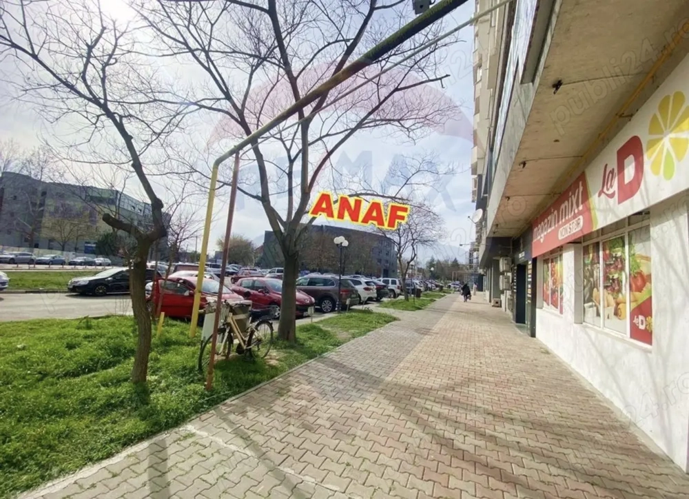 Inchiriez spatiu comercial