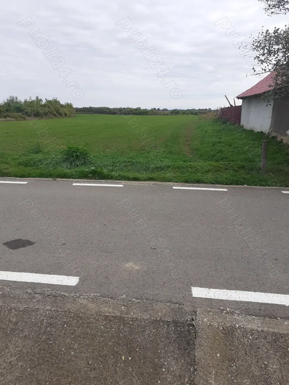 Teren vanzare Intravilan loc Parhida, com Tămășeu