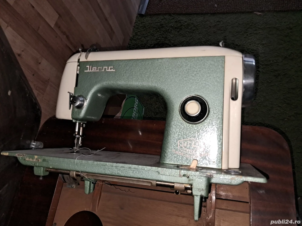 mașină de cusut 