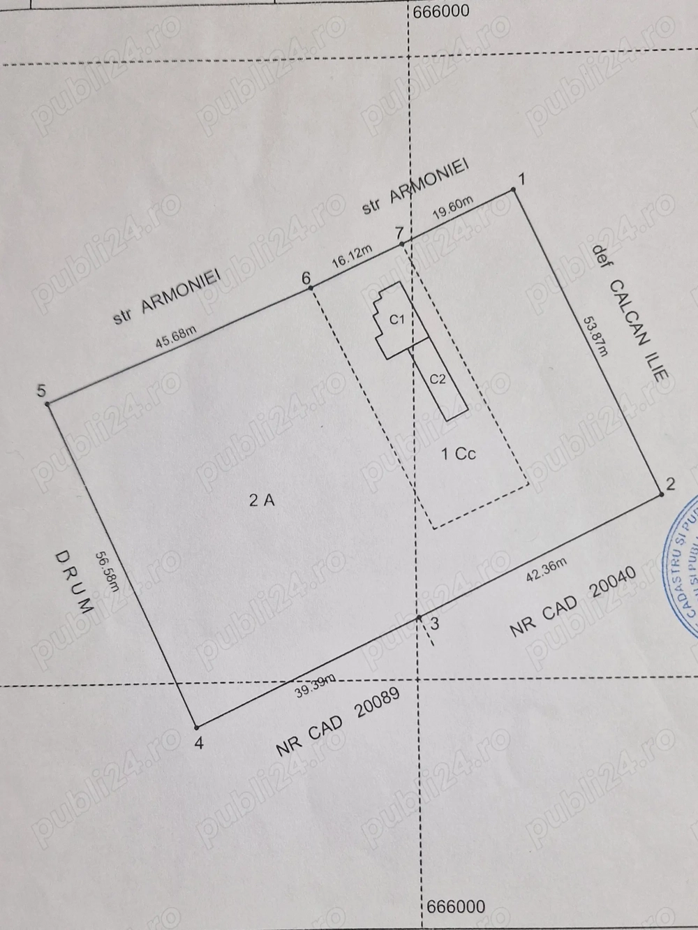 Casa de vânzare cu teren .