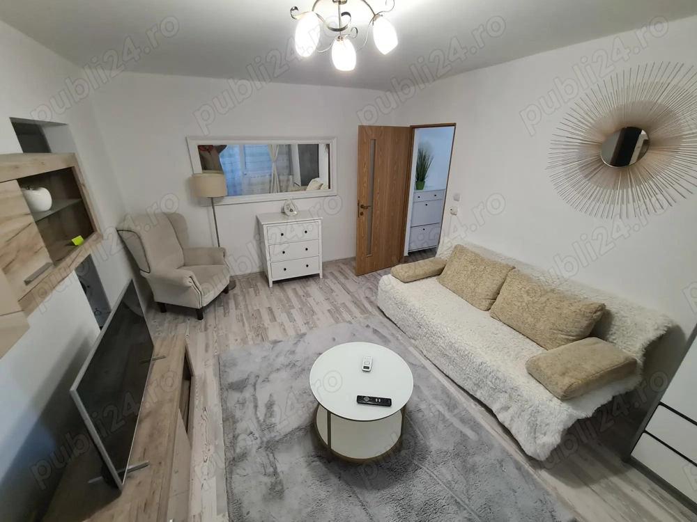 Inchiriez  apartament central ,langa ANAF Inchiriez  apartament central ,langa ANAF