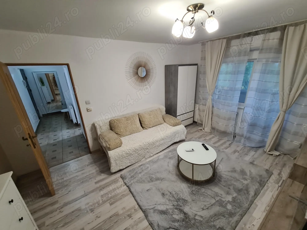 Proprietar inchiriez  2 camere cu balcon inchis complet mobilat de inchiriat in Timisoara -central