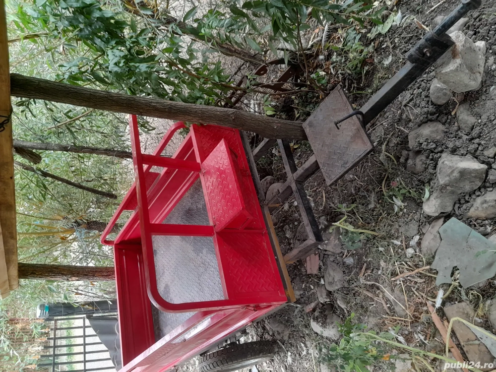 vând remorca motocultor 