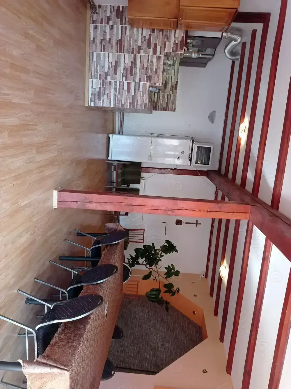 Inchiriez garsoniera la vila Brasov zona centru vechi a orasului 