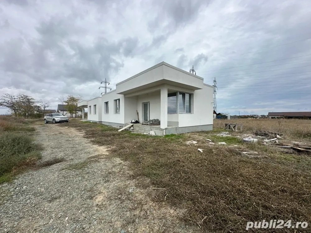 Casa parter Navodari str. Campului colt cu Garii