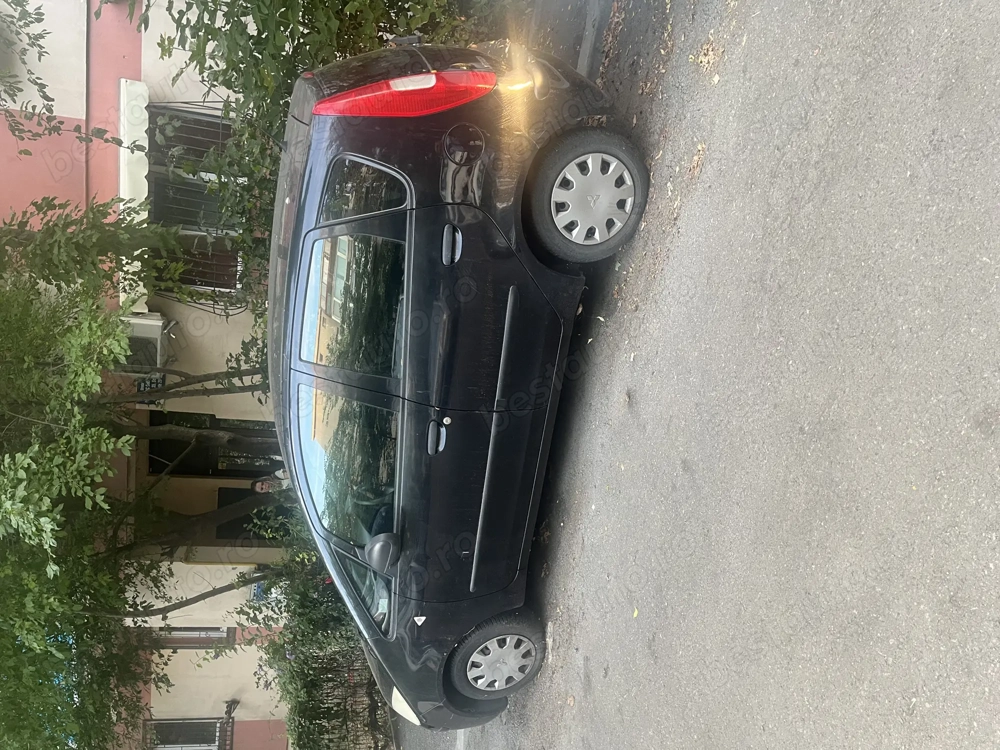 Auto mitsubishi colt