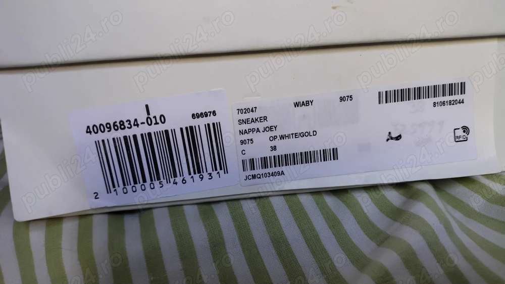 Vând adidași damă 