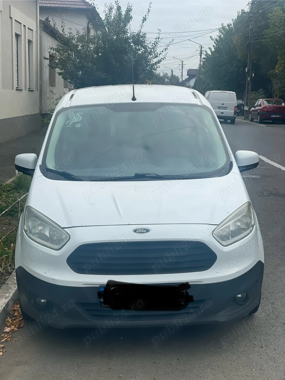 Ford Transit Courier 2014