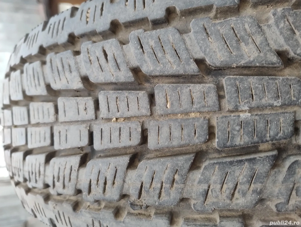 roată ford transit  215/75/16 c