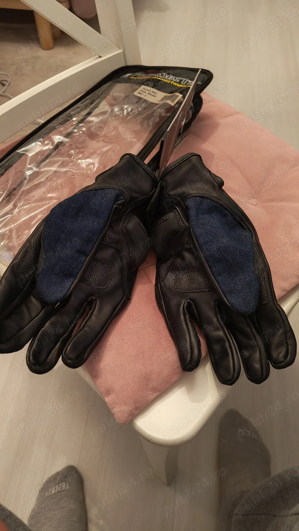 Manusi Moto Trilobit nefolosite