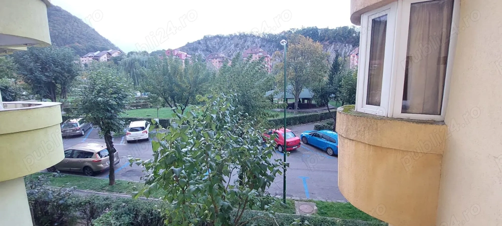 De vanzare 3 camere Racadau - Parcul Trandafirilor 