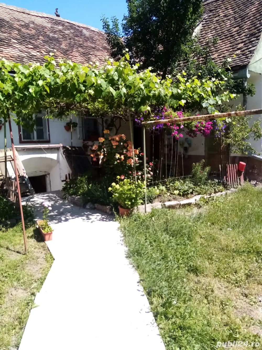   Casă aproape de centrul Sibiului   la 5 minute de tot ce contează! 