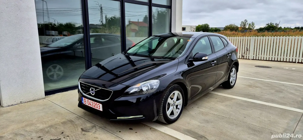 Volvo V40 D4 190 cp