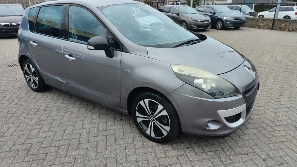 Renault Scenic III 2011 1, 5 diese euro 5 - Edition BOSE