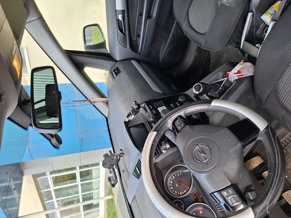 De vânzare Opel Zamfira 