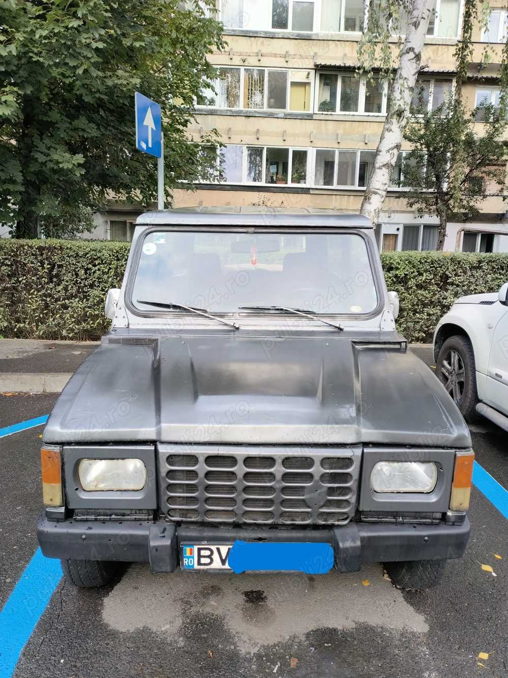 ARO 10 Benzina 2+1 usi