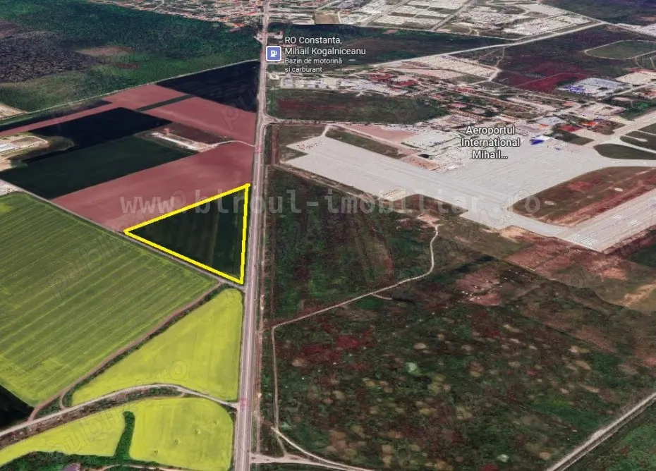  Teren Intravilan 4,5 ha   Poziție Strategică vis- -vis de Aeroportul Mihail Kogălniceanu