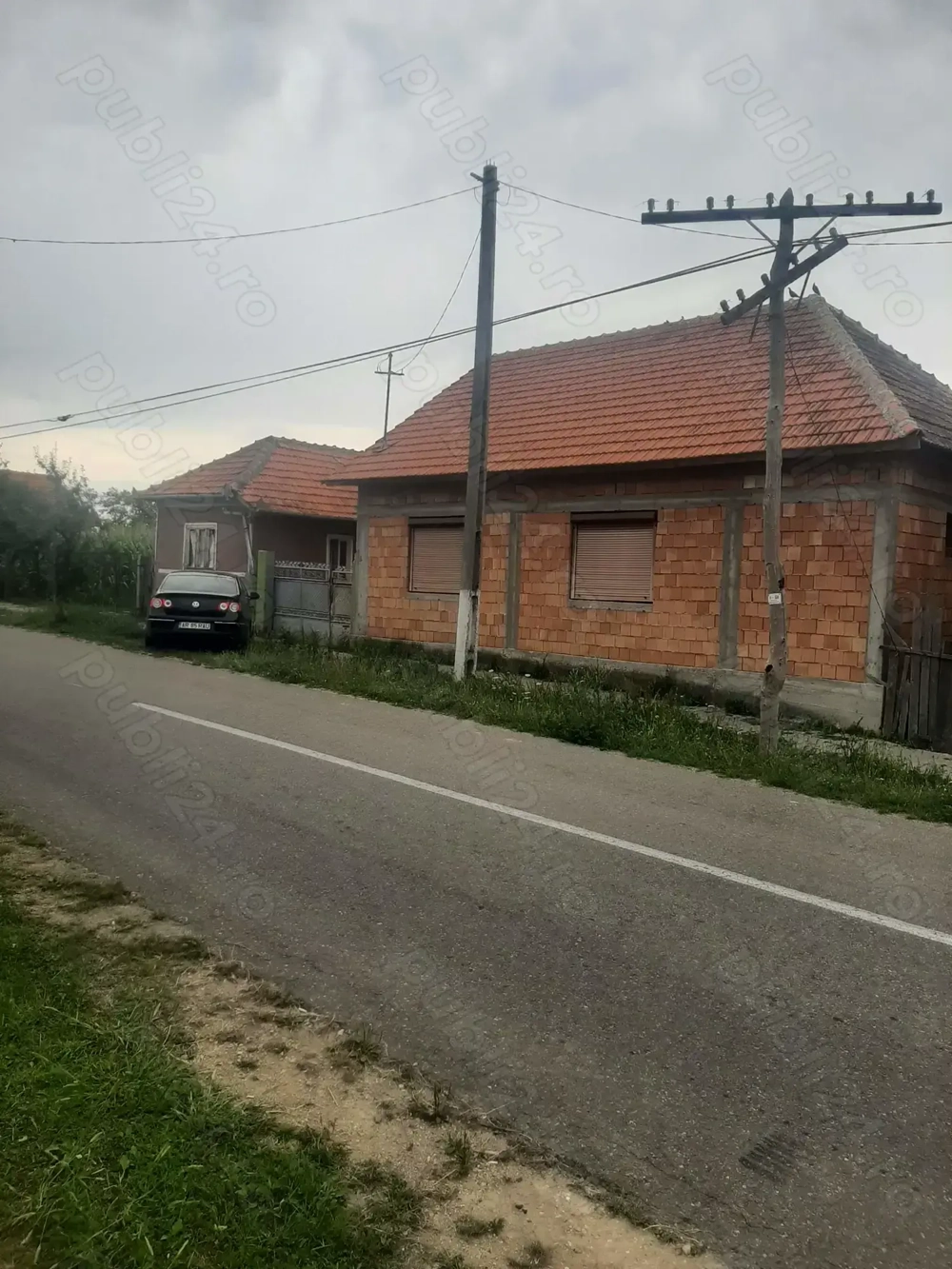 Casa noua de vanzare