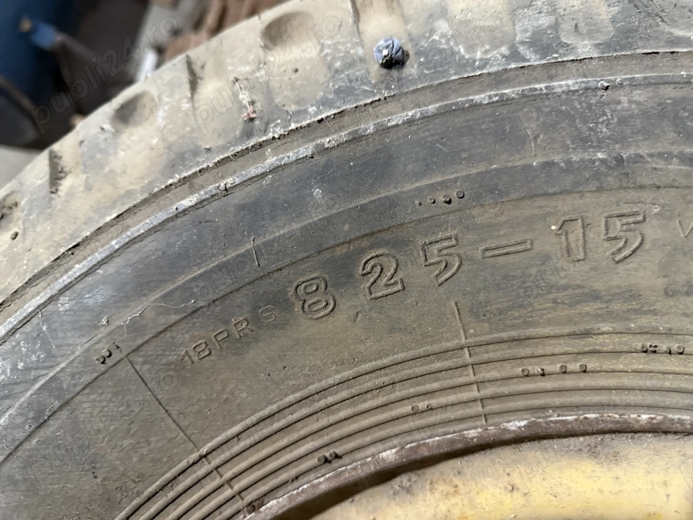 4 bucati cauciuc cu janta 825-15, pret negociabil