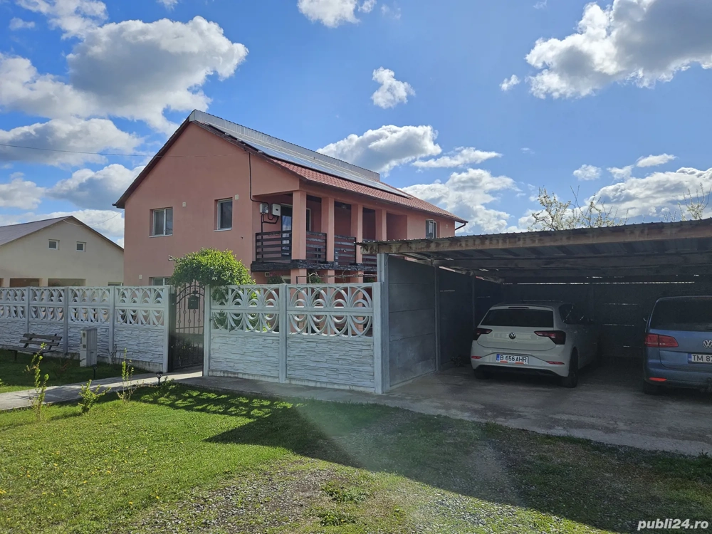 2 case finisate impecabil + 2.300 mp teren, panouri solare 6.5 kW, Jebel   aproape de Timișoara