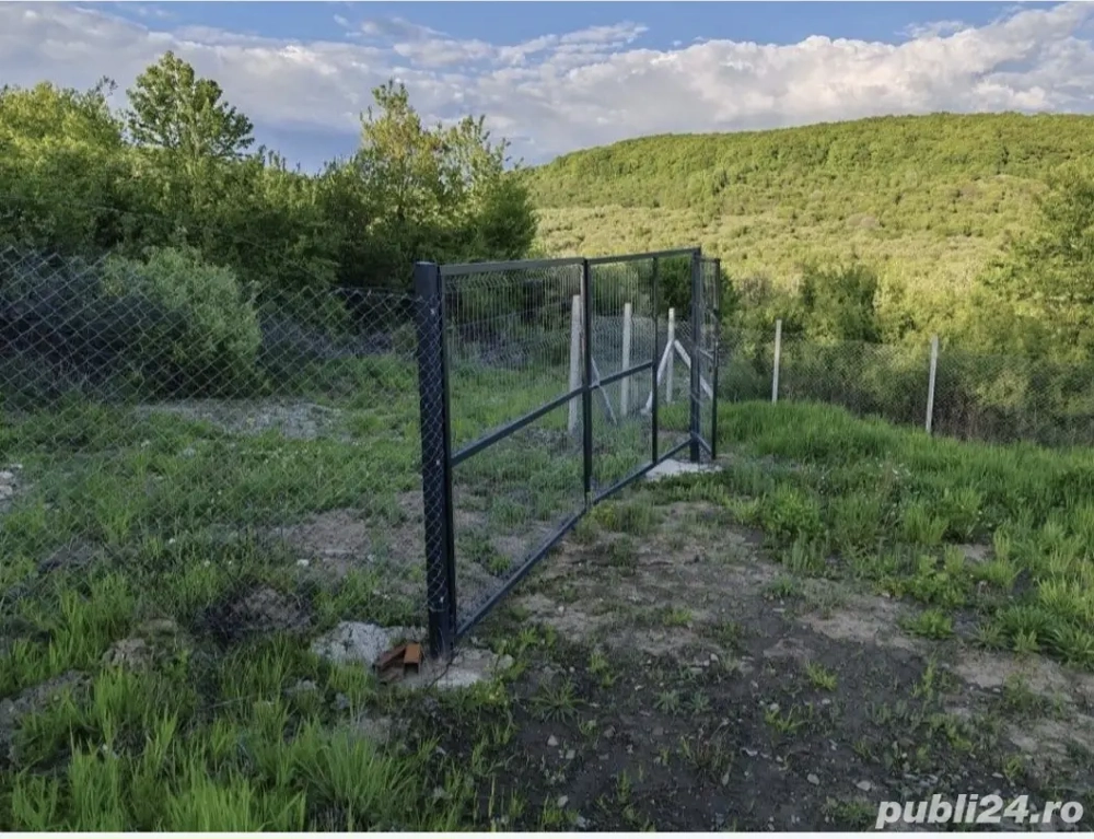 Teren 10 arii extravilan